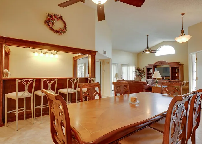 < 1 Mi To Courses! Quiet Golfer's Gem In