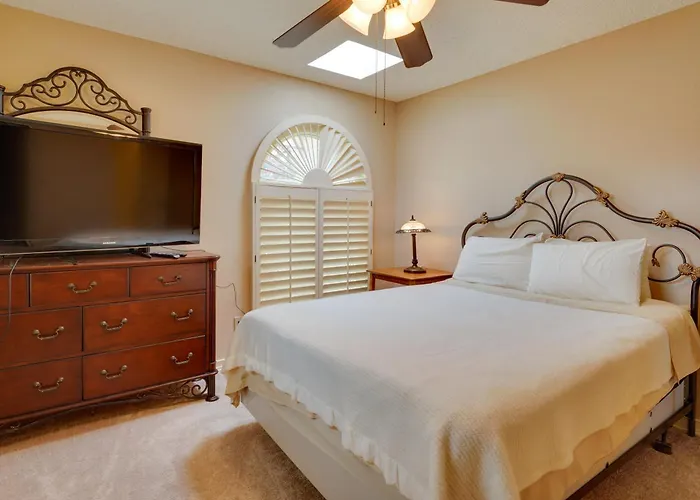 Holiday home < 1 Mi To Courses! Quiet Golfer's Gem In Sun Lakes
