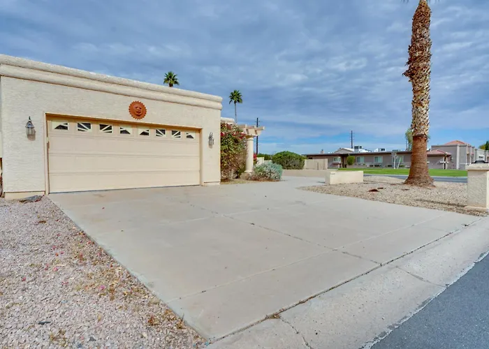 < 1 Mi To Courses! Quiet Golfer's Gem In Sun Lakes